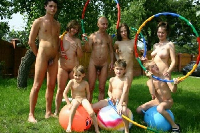 Naturists beautiful photo collection [Nudity collection]